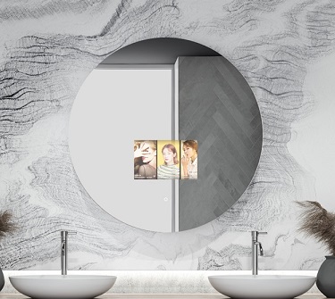 Hintergrundbeleuchteter Spiegel mit Bluetooth und den neuesten Nachrichten